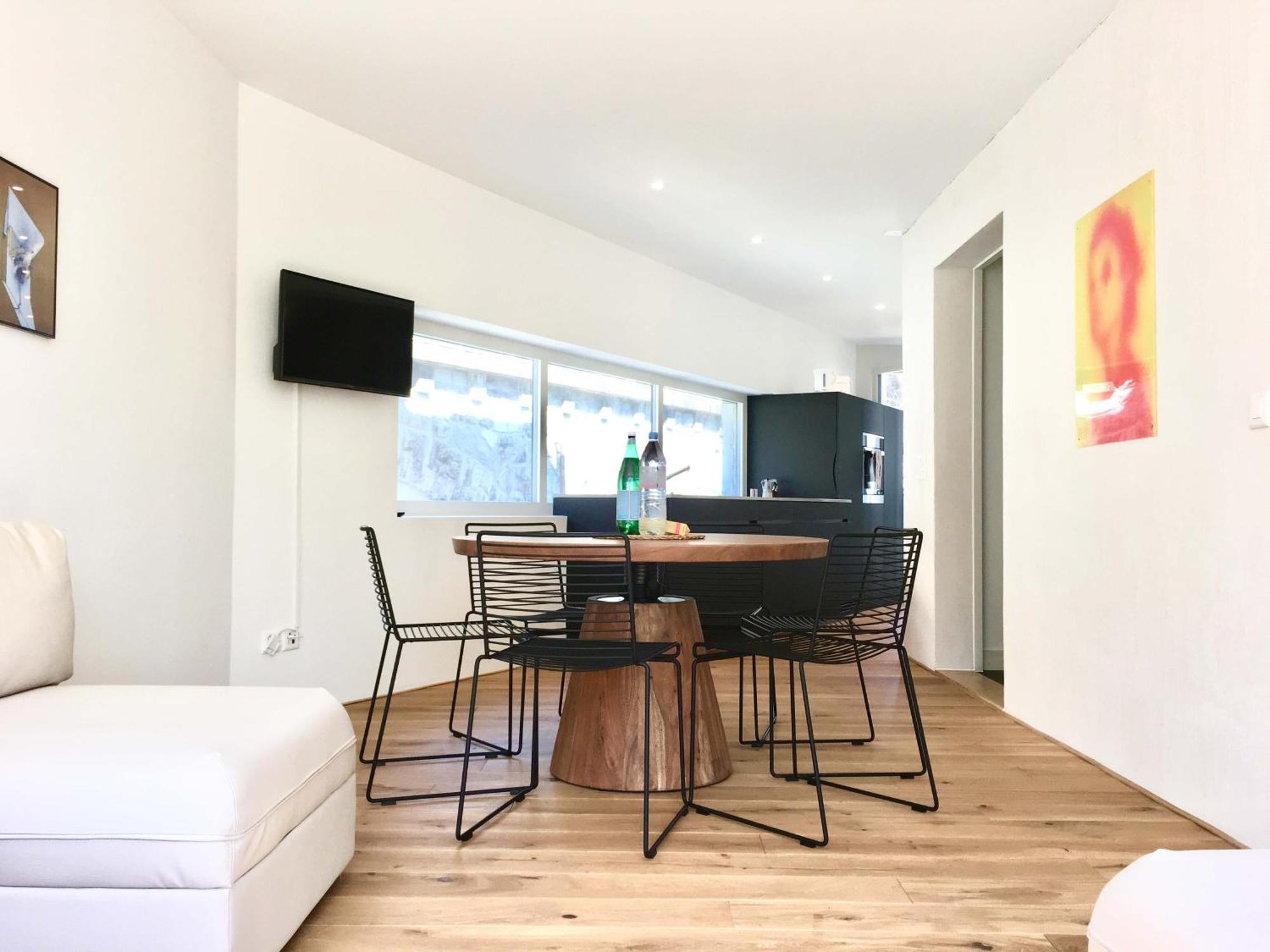 Viadukt Homestay Цюрих Экстерьер фото